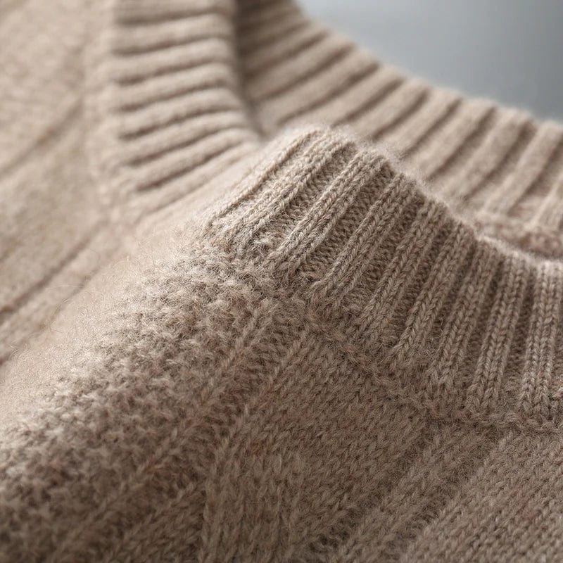 Eleganter Herrenpullover aus hochwertigem 100% Kaschmir.