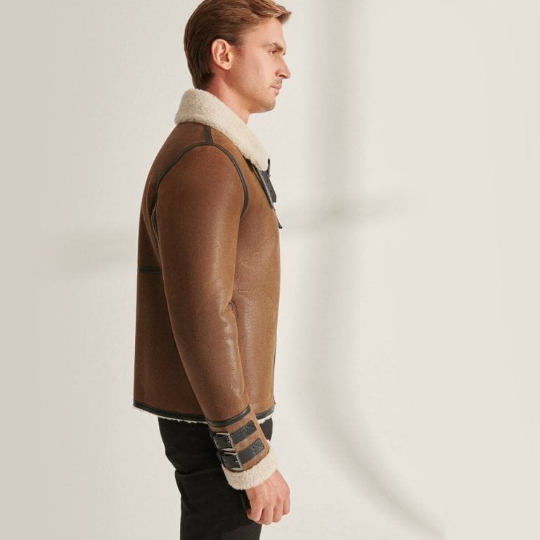 men's-leather-jacket-with-fur-collar-and-zipper-noble-finish-for-timeless-winter-fashion