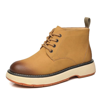 brown-lace-up-boots-with-light-colored-sole-and-contrasting-stitching-modern-and-casual-design