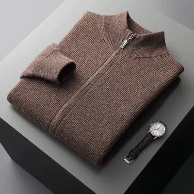 Brown men's cashmere sweater with fine zipper detail, combining craftsmanship and timeless elegance