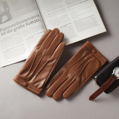 men's-leather-gloves-with-adjustable-strap-elegant-finishing