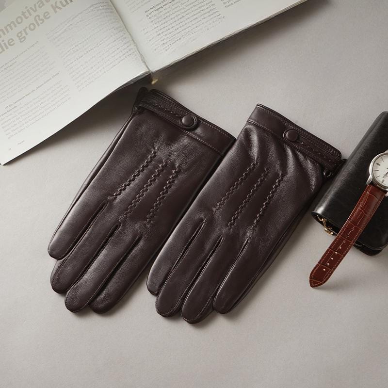 men's-leather-gloves-with-adjustable-strap-elegant-finishing