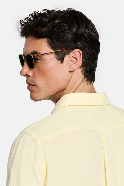 men's-linen-shirt-with-long-sleeves-and-button-front-classic-and-elegant-design