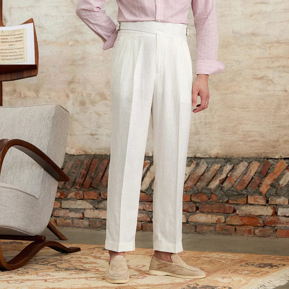 Men's-wide-high-waisted-trousers-in-beige-with-vintage-look-and-elegant-pleated-seam