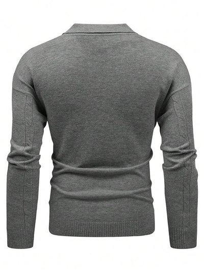 Pull en cachemire gris pour homme avec patte de boutonnage et col vintage-élégant