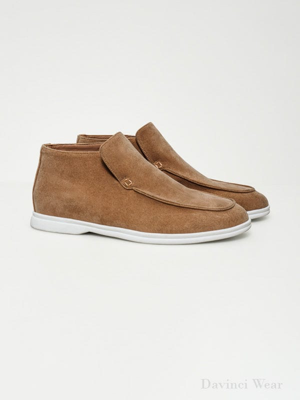 mocassins-marron-homme-en-suède-noble-au-design-simple-et-intemporel