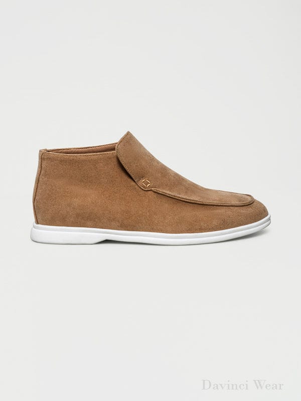 mocassins-marron-homme-en-suède-noble-au-design-simple-et-intemporel