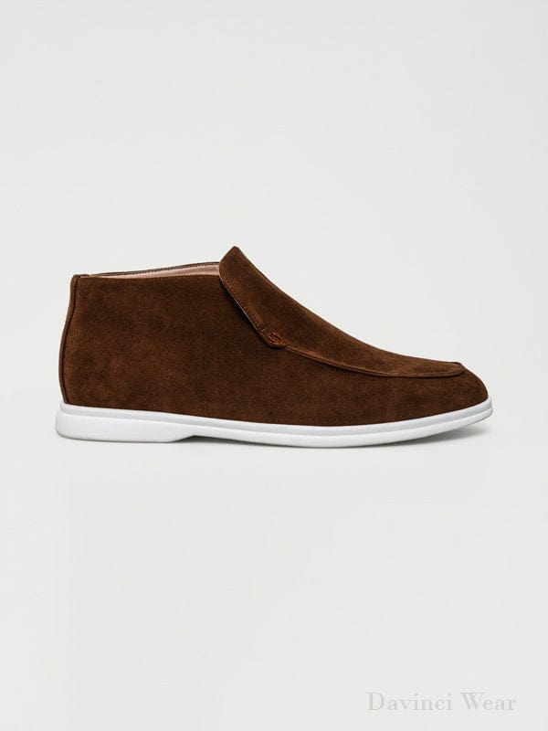 mocassins-hommes-marron-foncés-en-suède-sublimé-au-design-simple-et-intemporel