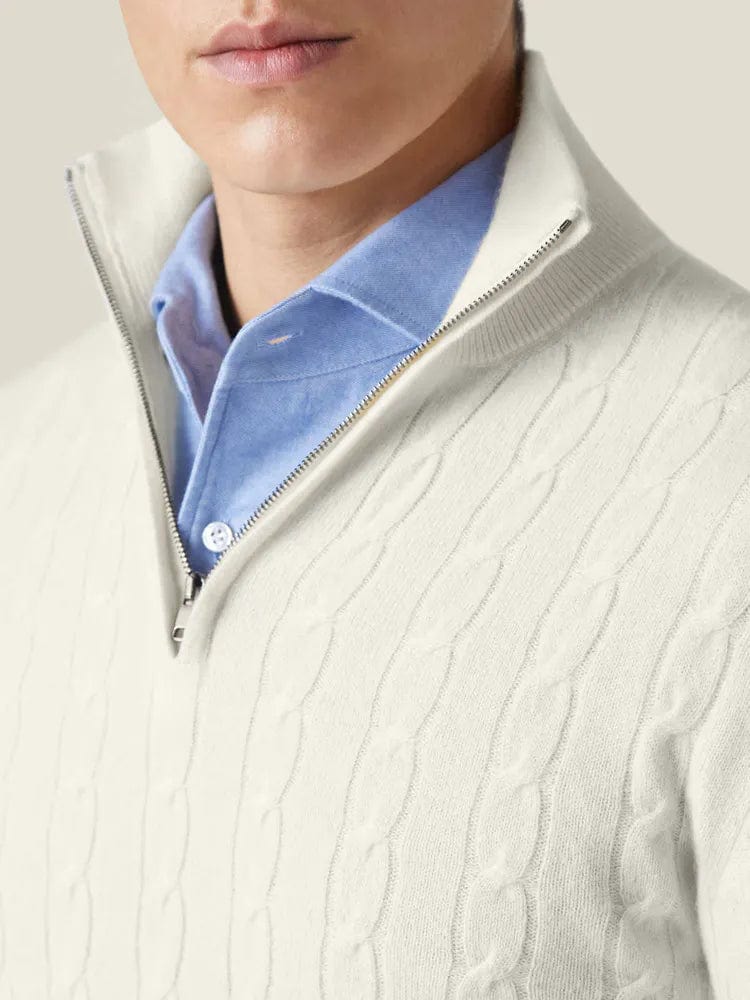 pull-over-homme-blanc-en-corde-avec-demi-zip-design-élégant-et-silhouette-classique-pour-un-style-élevé