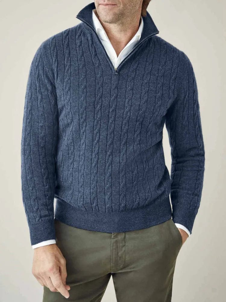 pull-over en maille-câble-bleu-matin-semi-zip-design-élégant-et-silhouette-classique-pour-un-style-élevé