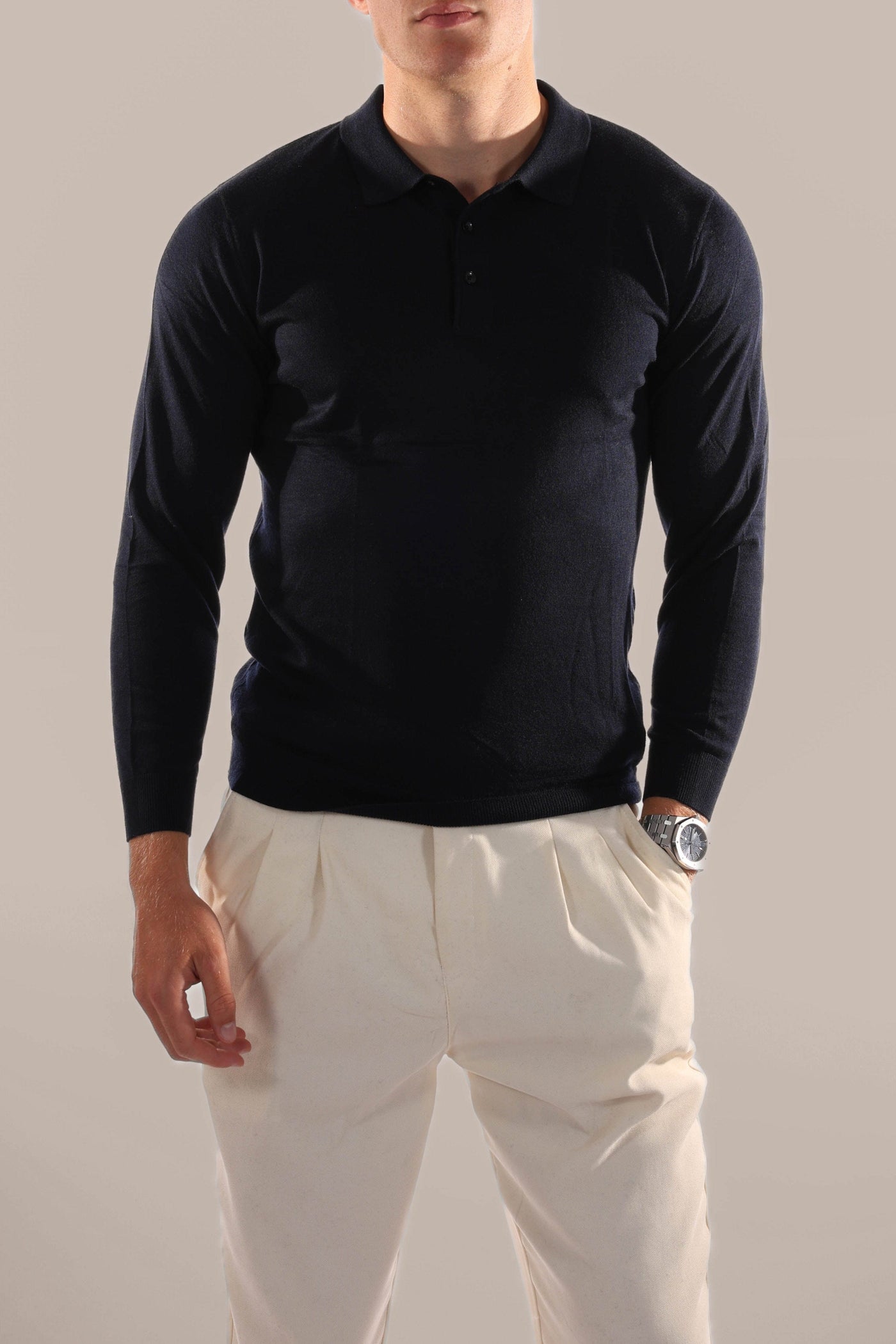 homme-polo-cachemire-manches-longues-en-bleu-foncé
