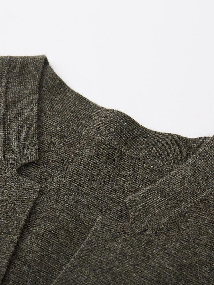 cardigan-ouvert-homme-avec-patte-de-bouton-style-tricot-indémodable-élégant-et-élégant