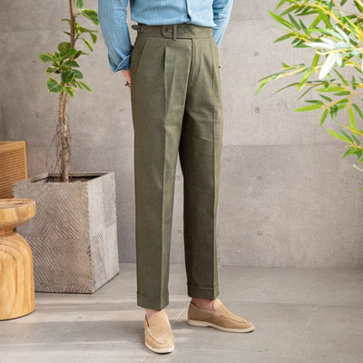 pantalon homme-vert olive-coupe-classique-design-intemporel-modèle-offrant-une-conformité-élégante