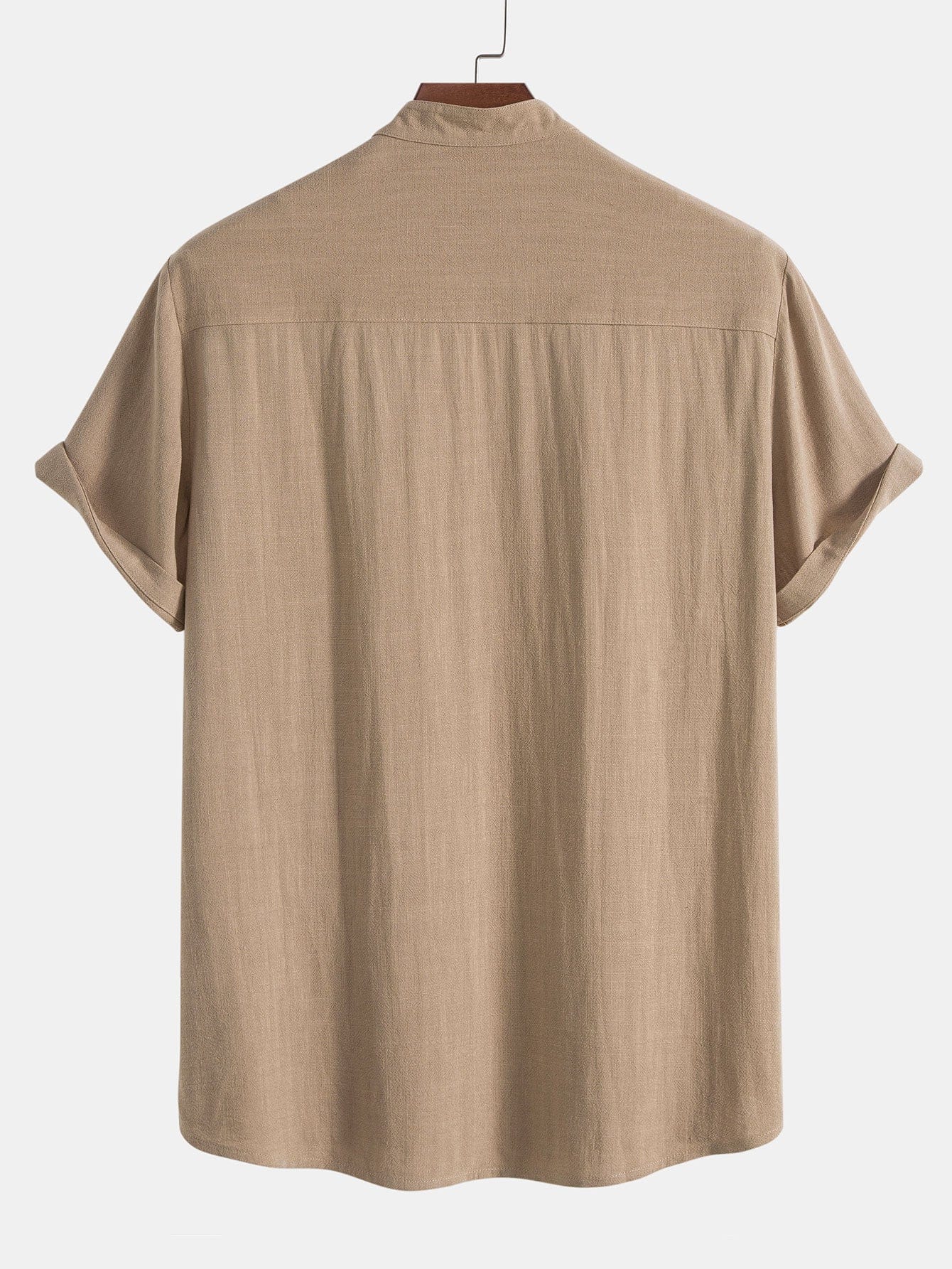 chemise en lin pour homme-beige-coupe-classique-avec-boutons-design-élégant-indémodable