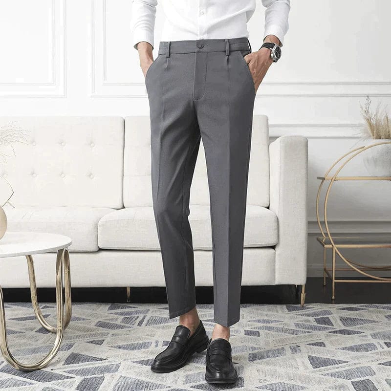 Hommes-gris-mesure-pantalon de lin-avec-taille-haute-et-plis-coupe-élégante